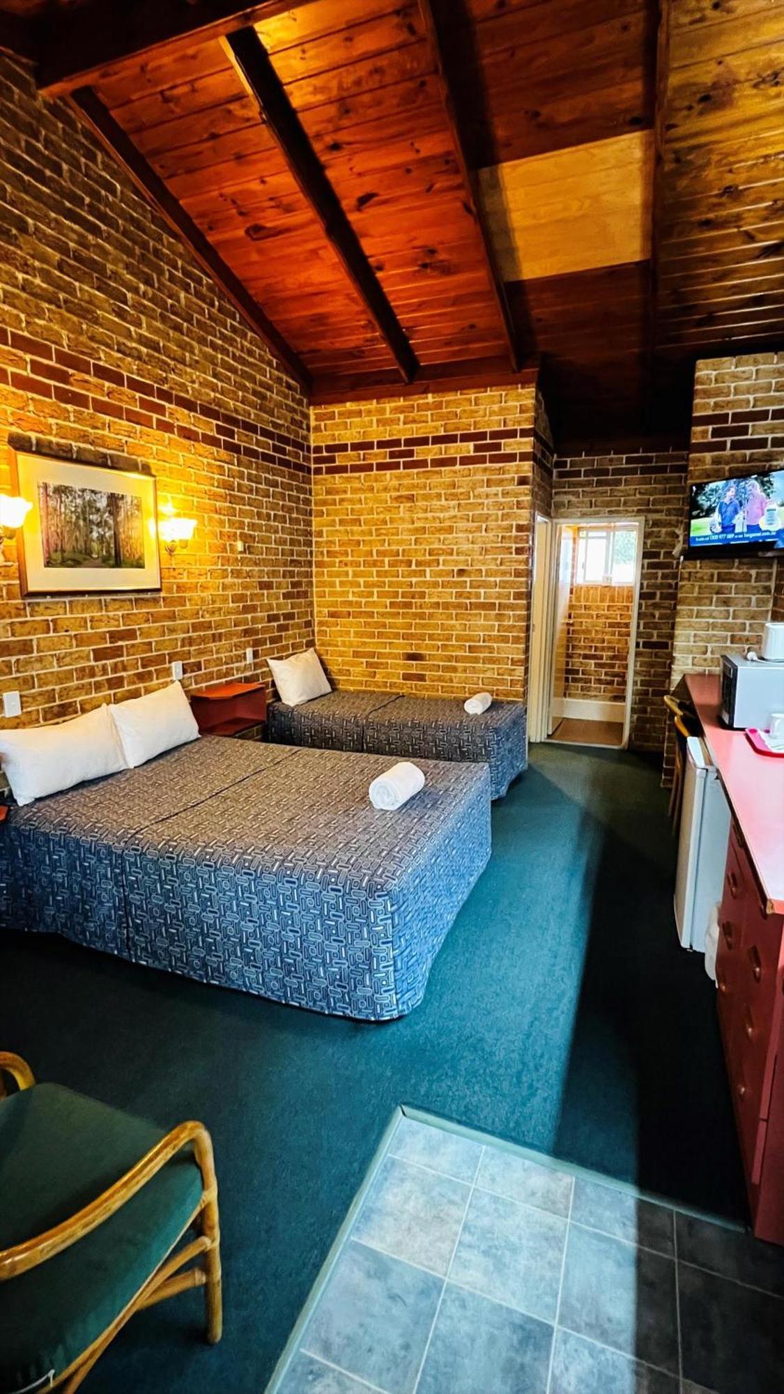 Beenleigh Village Motel ภายนอก รูปภาพ
